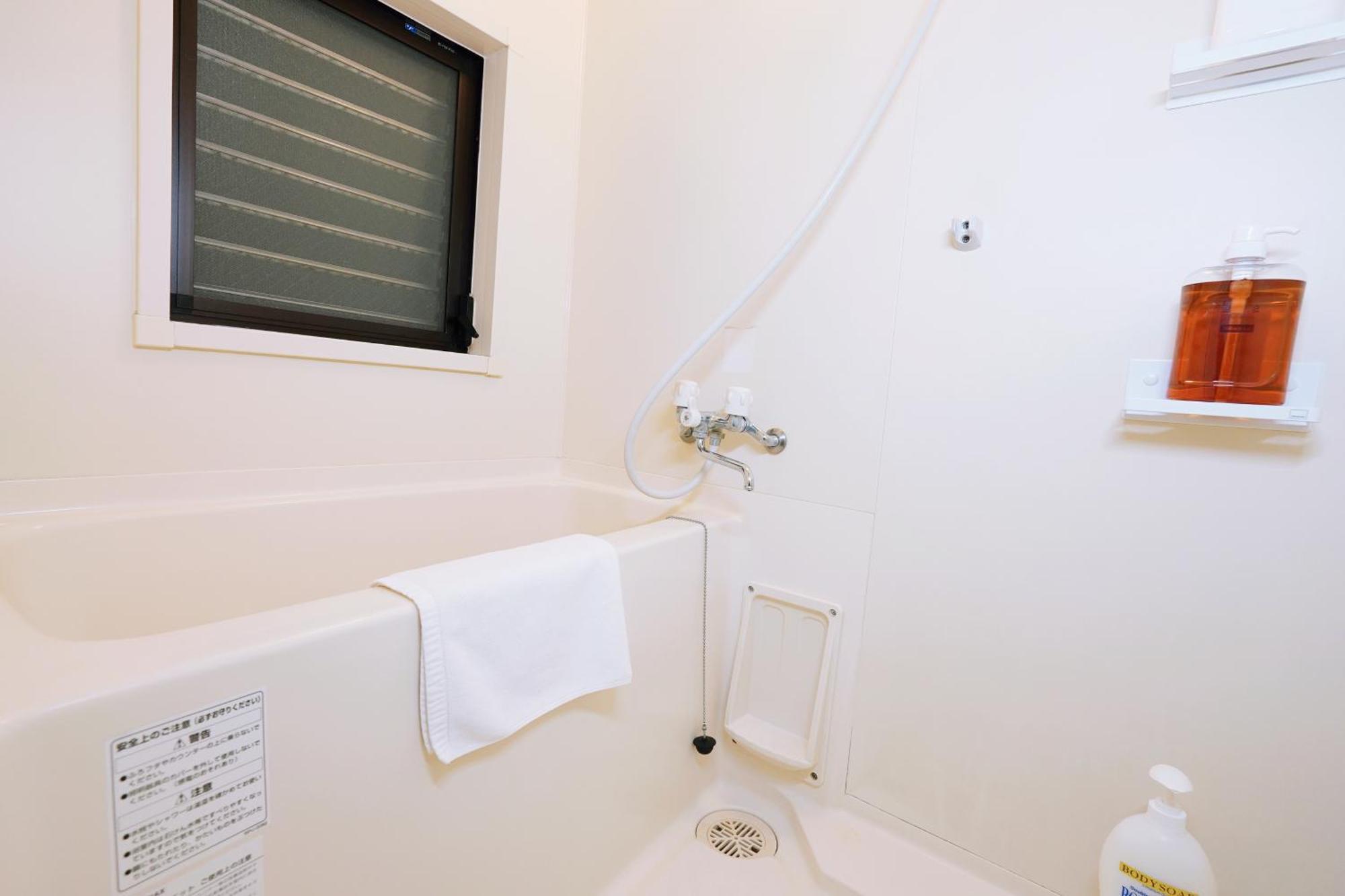 Kuromon Royal Apartment Osaka Phòng bức ảnh