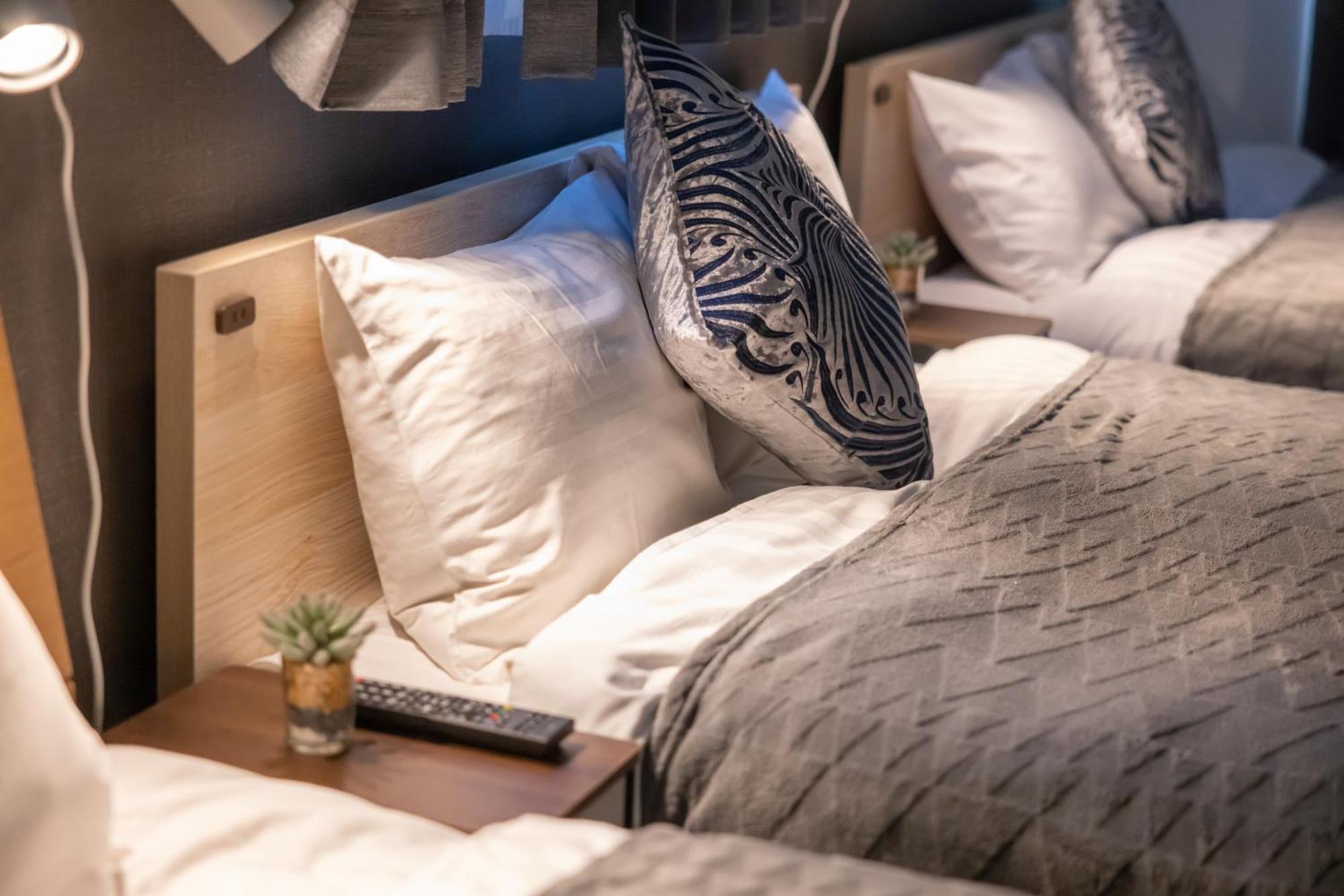Kuromon Royal Apartment Osaka Phòng bức ảnh