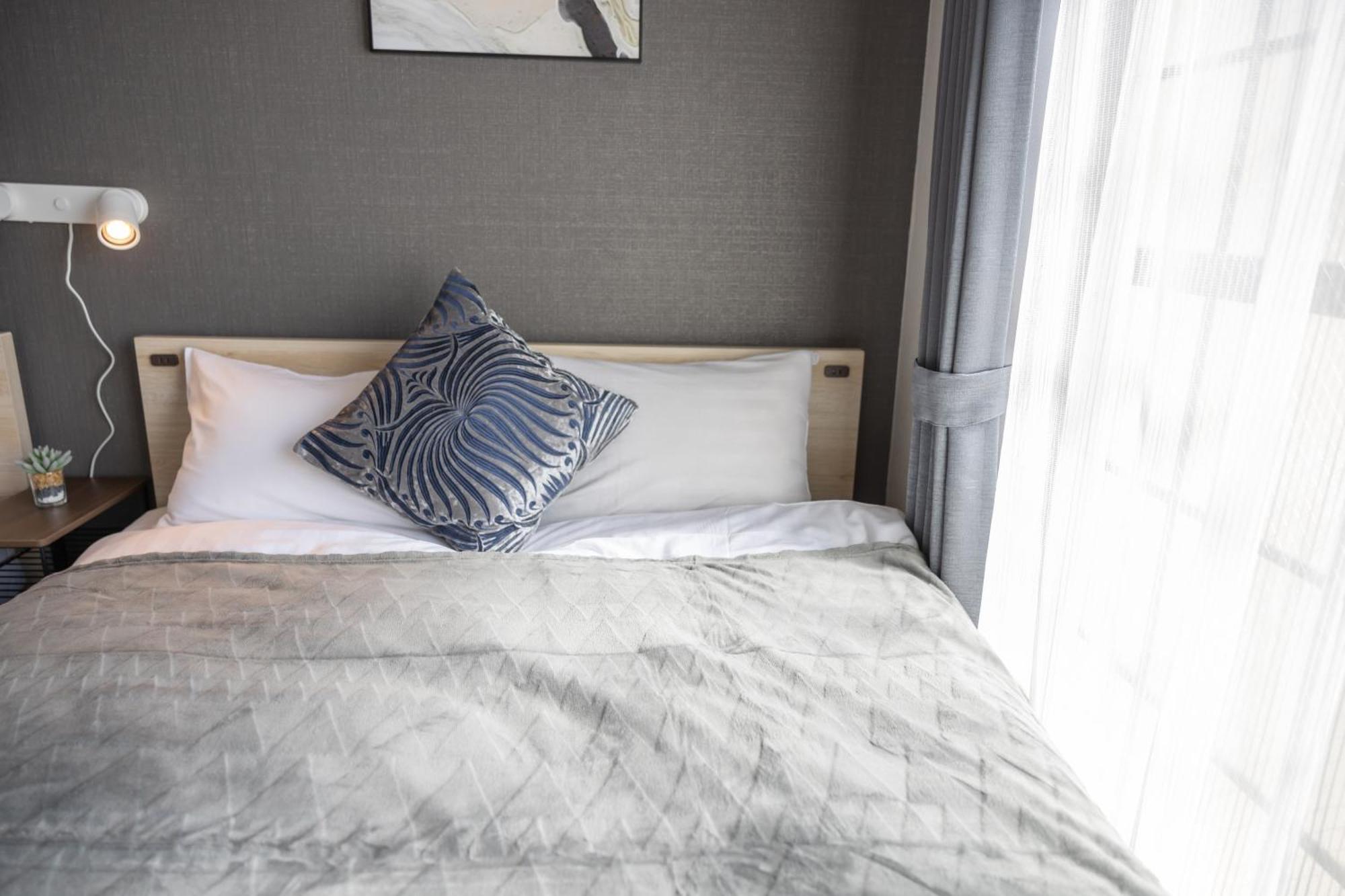 Kuromon Royal Apartment Osaka Phòng bức ảnh