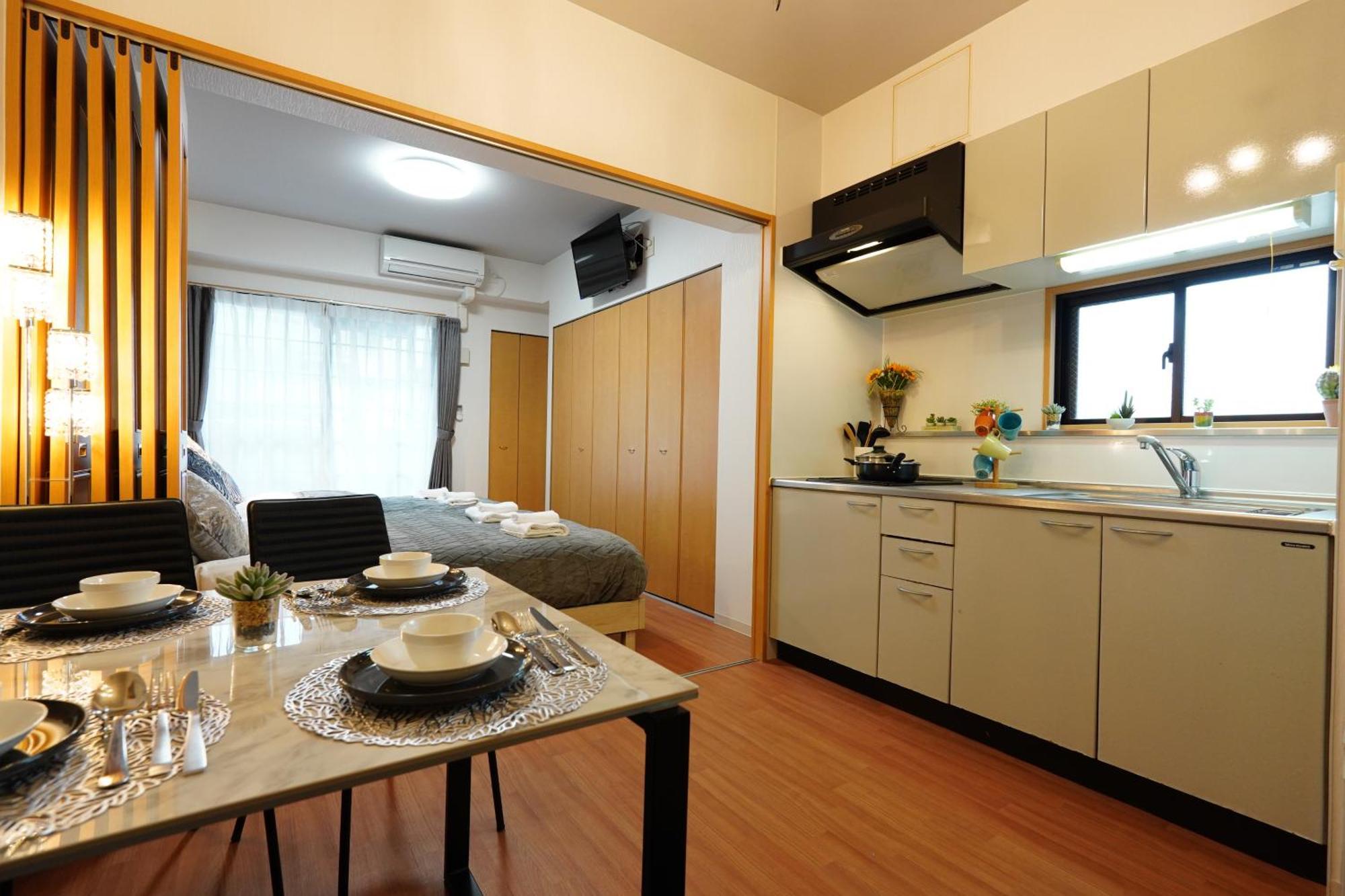 Kuromon Royal Apartment Osaka Phòng bức ảnh